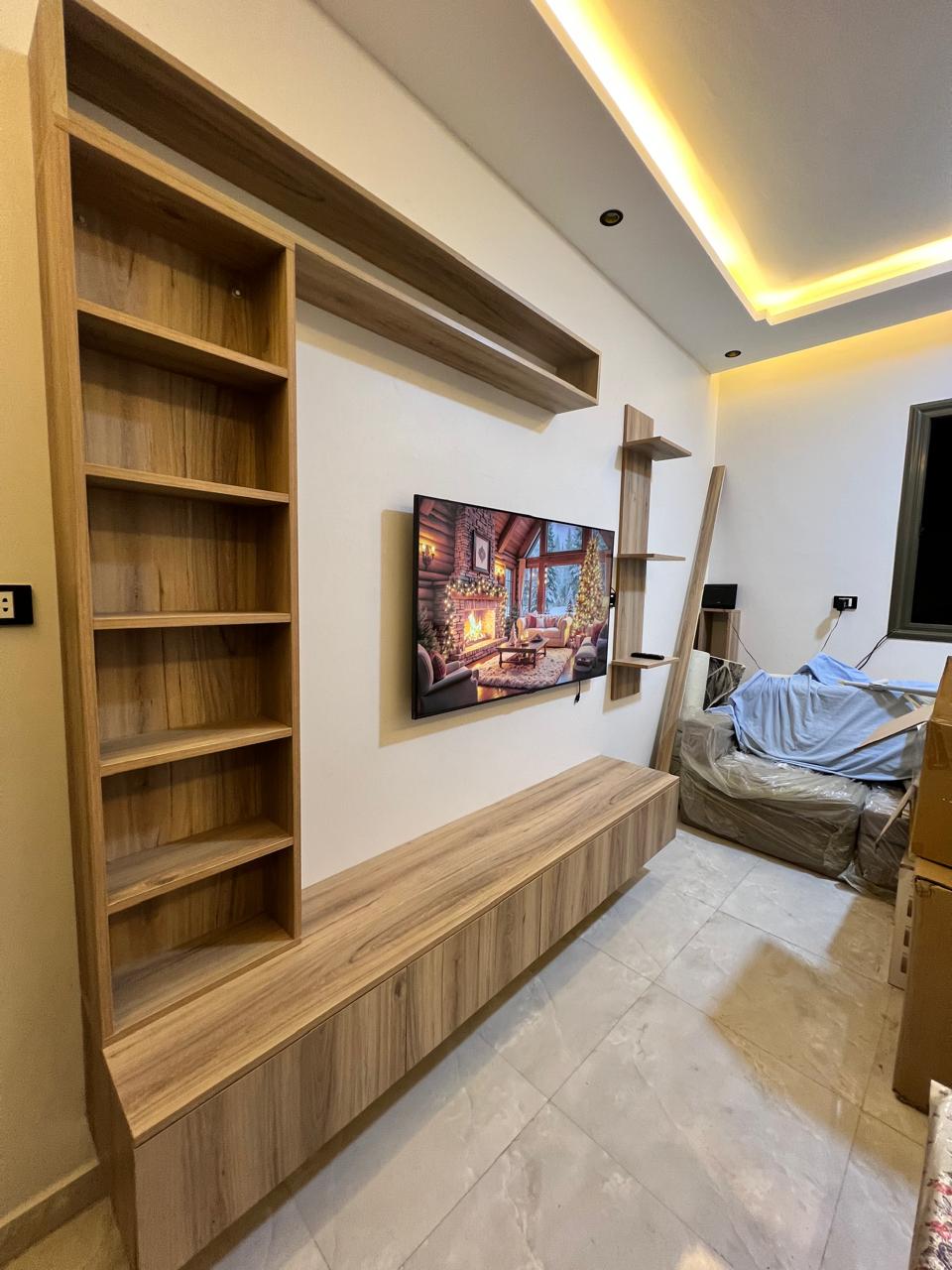 مكتبه شاشه خشب h.b.l